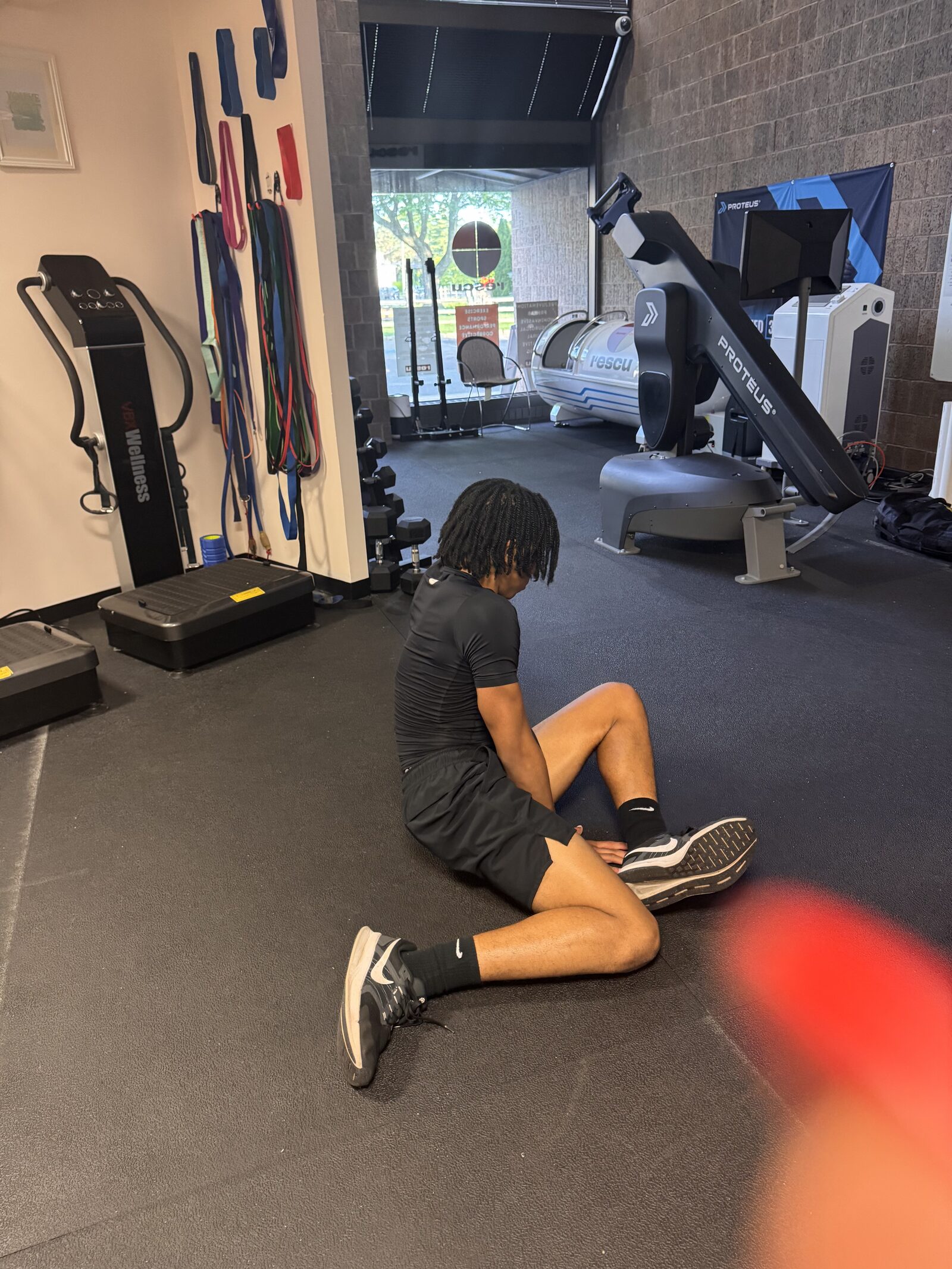 Athlete stretching at Rescu